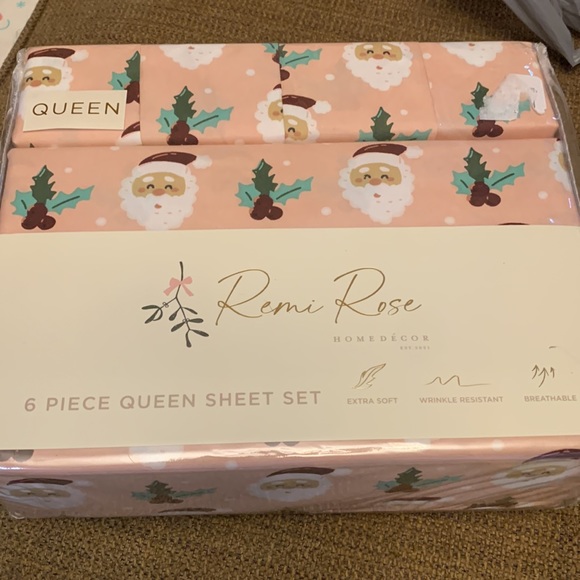 Pottery Barn Holiday Pink Santa Claus Christmas Queen Sheet Set New